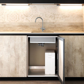 SPRUDELUX® POWER SODA Untertisch-Tafelwassersystem – Wassersprudler mit 5-Wege-Armatur GIULIA U-Auslauf INOX & 2 kg CO2-Flasche – Sprudelwasser direkt aus dem Wasserhahn